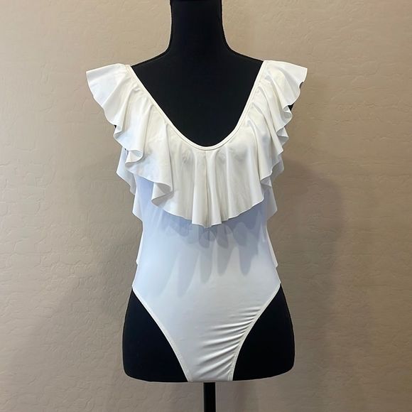 SHEIN Tops - Shein Brand White Ruffle V-Neck Sleeveless Bodysuit size Small
